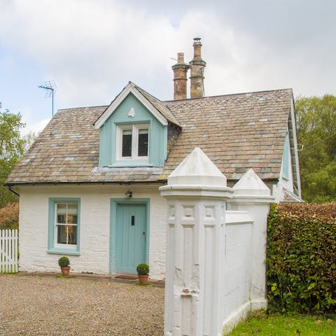 Play out your own fairy tale at this cottage idyll