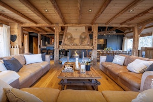 A Mountain Retreat image 12