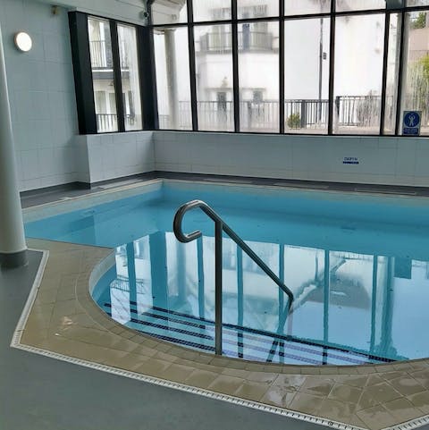 Start your mornings off with a quick, refreshing dip in the communal pool