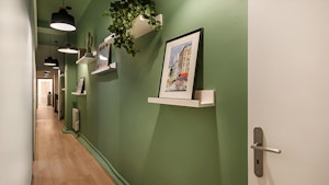 Parisian Family Oasis image 8