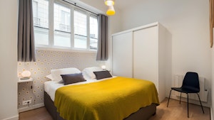 Parisian Family Oasis image 7