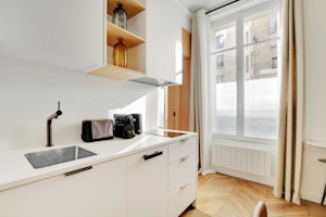 A Paris Vision image 6