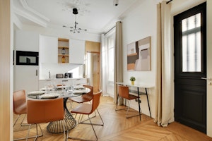 A Paris Vision image 2