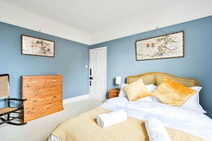 Grand Vale image 8