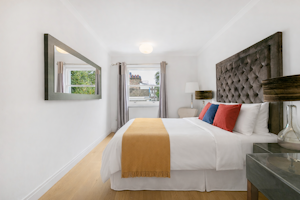 The Hyde Hideaway image 7