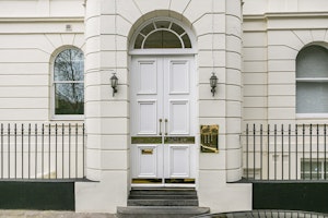 The Hyde Hideaway image 6