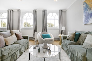The Hyde Hideaway image 1