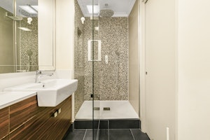 The Hyde Hideaway image 3