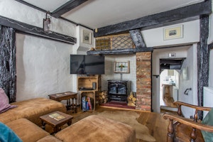 Brown Leather Lodgings image 13