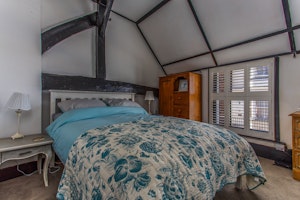 Brown Leather Lodgings image 12