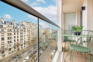 Pastel Parisian Jewel image 5