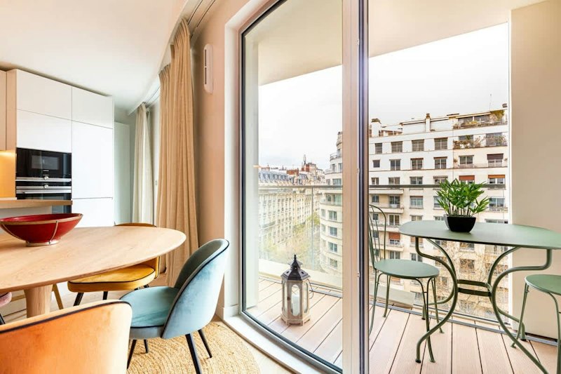 Pastel Parisian Jewel additional image