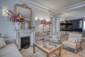 Avenue Grandeur image 14
