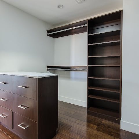 Enjoy space to spread out thanks to the walk-in wardrobe