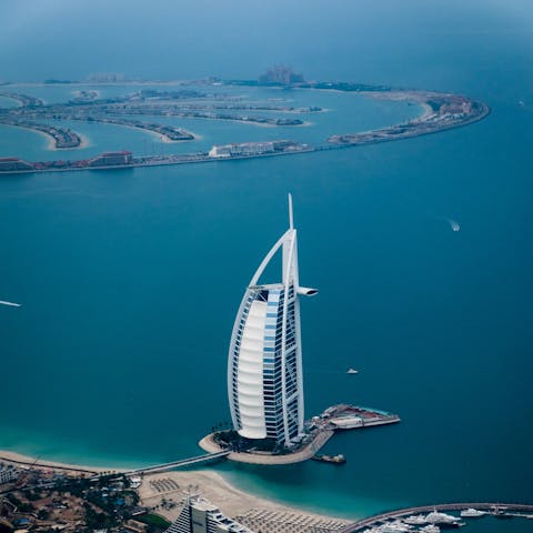 Discover all that makes Dubai special, from its opulent beach front hotels to characterful souks