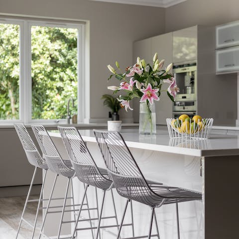 Gather around the kitchen island each morning for a breakfast of champions 