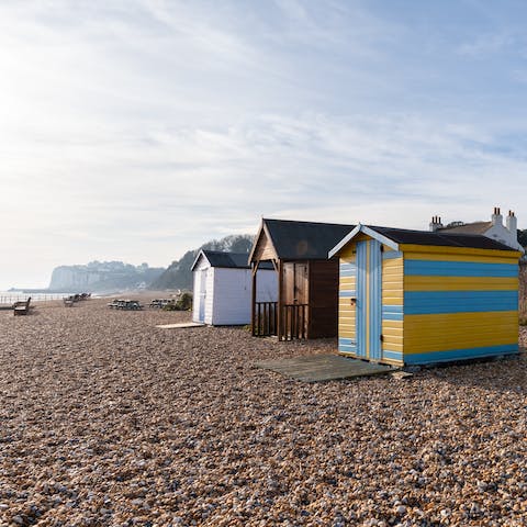 Take the minute's stroll down to Kingsdown Beach for a picnic on the sands