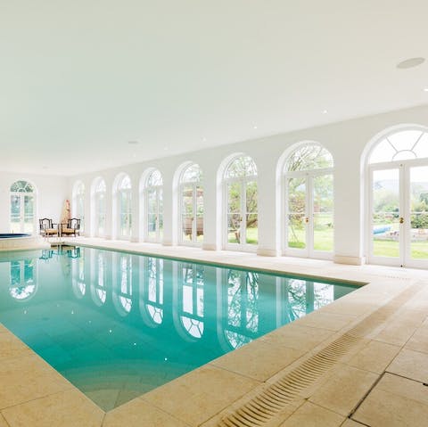 Swim laps or just splash around in the pool house next to the cottage – it can be enjoyed all year round