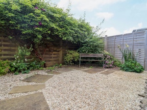 Cotswold Gold image 7