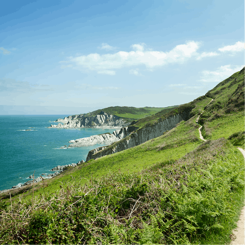 Visit Devon's stunning coast, with the sea just a ten-minute drive away