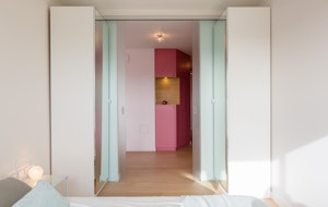 Rinky-Dink Pink image 6