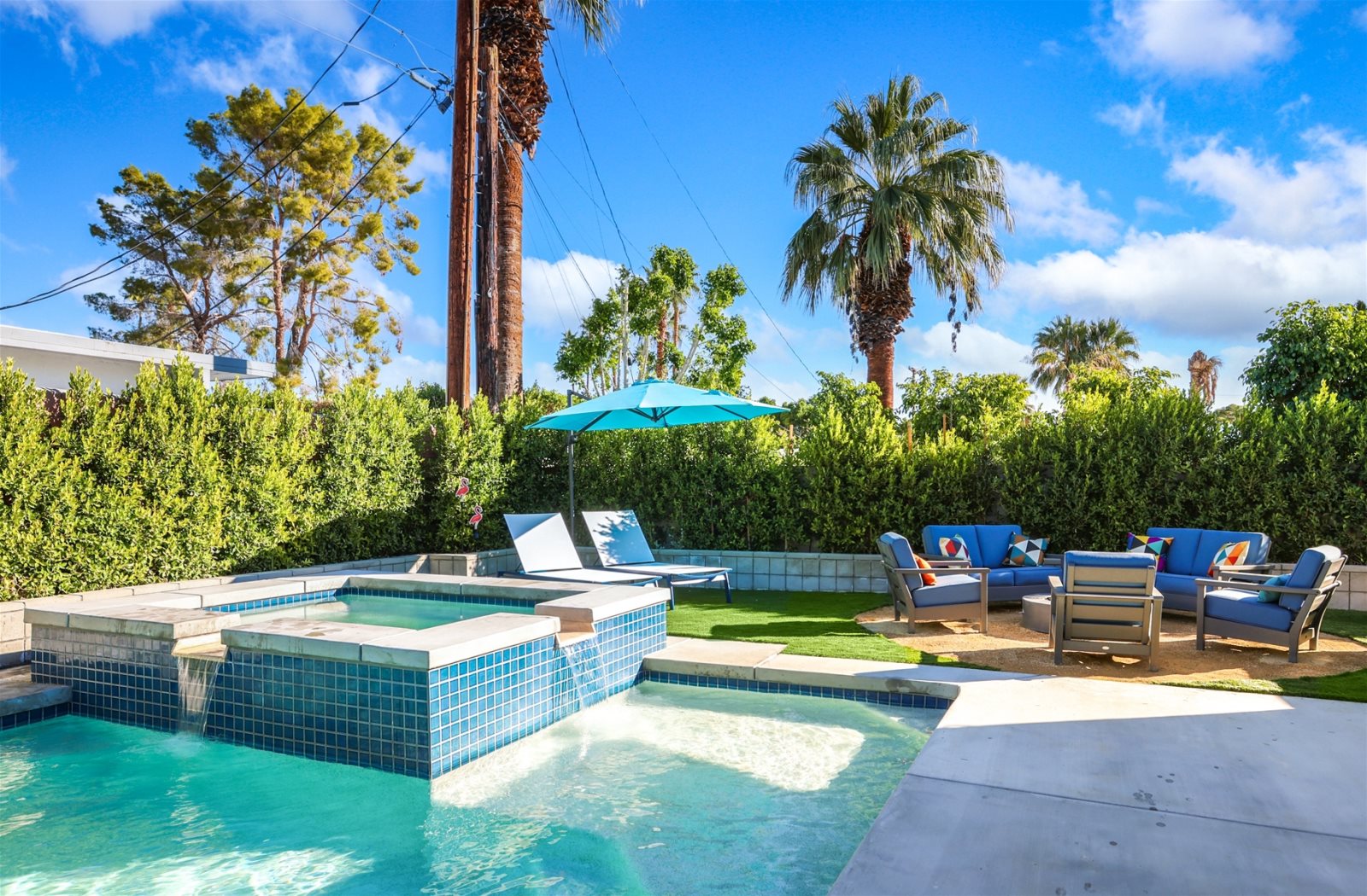 Blue Suede Shoes, Palm Springs, California Plum Guide