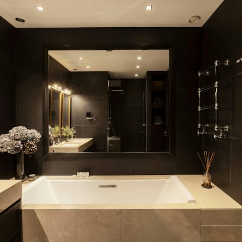 Soak in the bath after a day of Parisian sightseeing