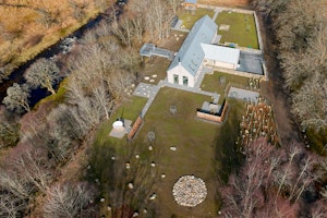 Gentle Granite Highlands image 11
