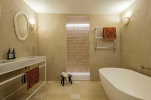 Promenade Delight image 5