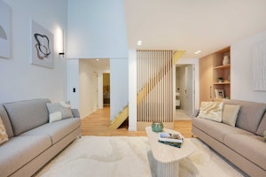Loft Royale image 5
