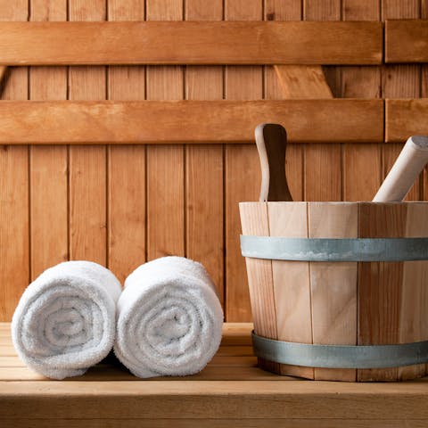 Start the day with a sit-down in the sauna and leave with a glowing complexion