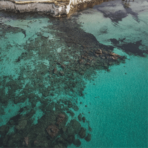 Stay just moments away from the rocky beaches of Fontane Bianche