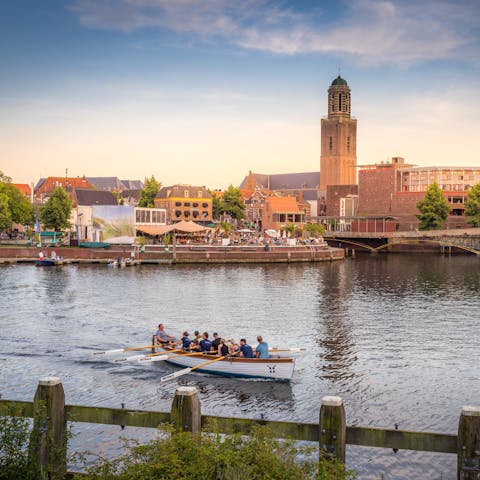Reach the riverside city of Zwolle in just half an hour