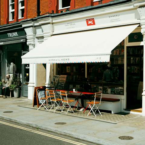 Enjoy a mid-afternoon coffee at the local cafes in Marylebone