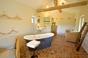 Provence Haven image 14