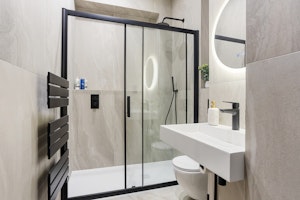 Central Comfort image 9