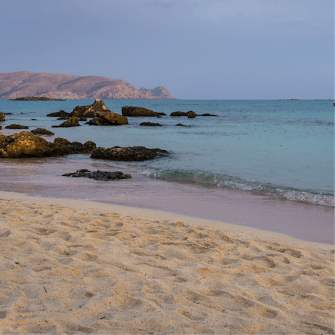Explore the gorgeous coastline of Crete, right on your doorstep