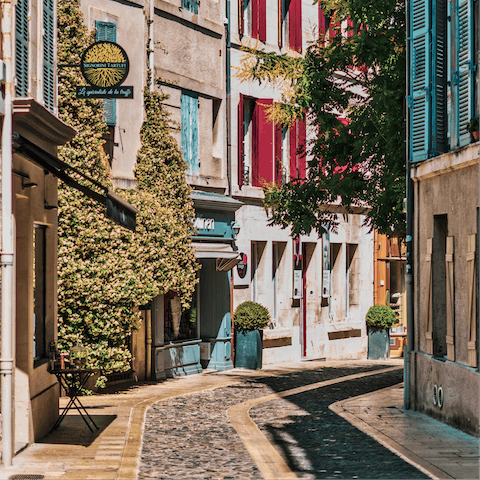 Explore the charming streets of nearby Saint-Rémy-de-Provence 