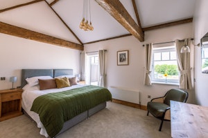 Rolling Wolds Barn image 14