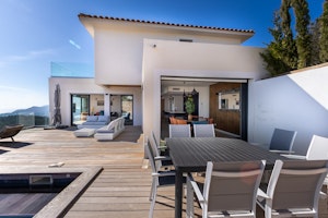 Azure Pastiche image 9