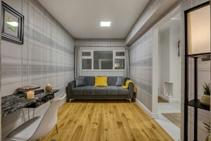 Calming Light in Chelsea image 14