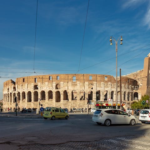 Walk to the Colosseum in just five minutes