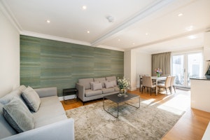 Kensington Comfort image 1