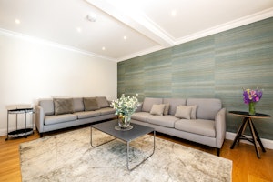 Kensington Comfort image 6
