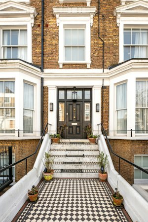 Kensington Comfort image 4