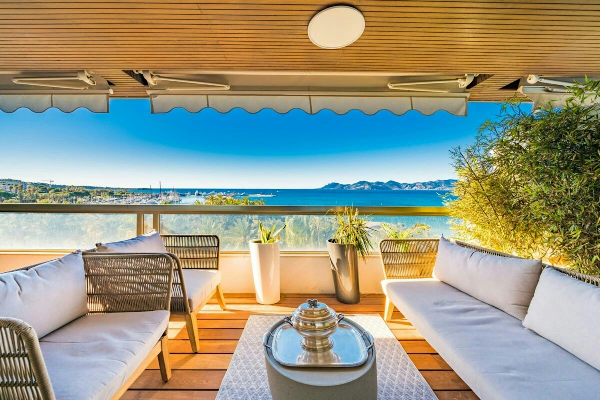 French Riviera Retreat, Provence-Alpes-Côte d'Azur