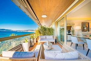 French Riviera Retreat image 8