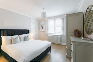 Winter Light on Marylebone image 2