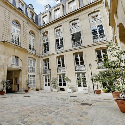 Get some fresh air in the elegant communal courtyard