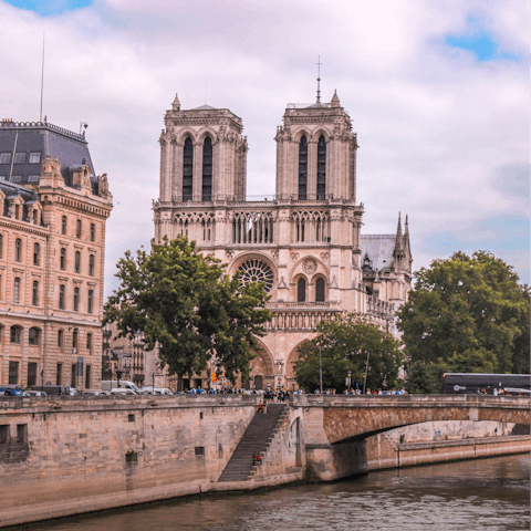 Take some snaps of the iconic Notre Dame, under a twenty-minute walk away